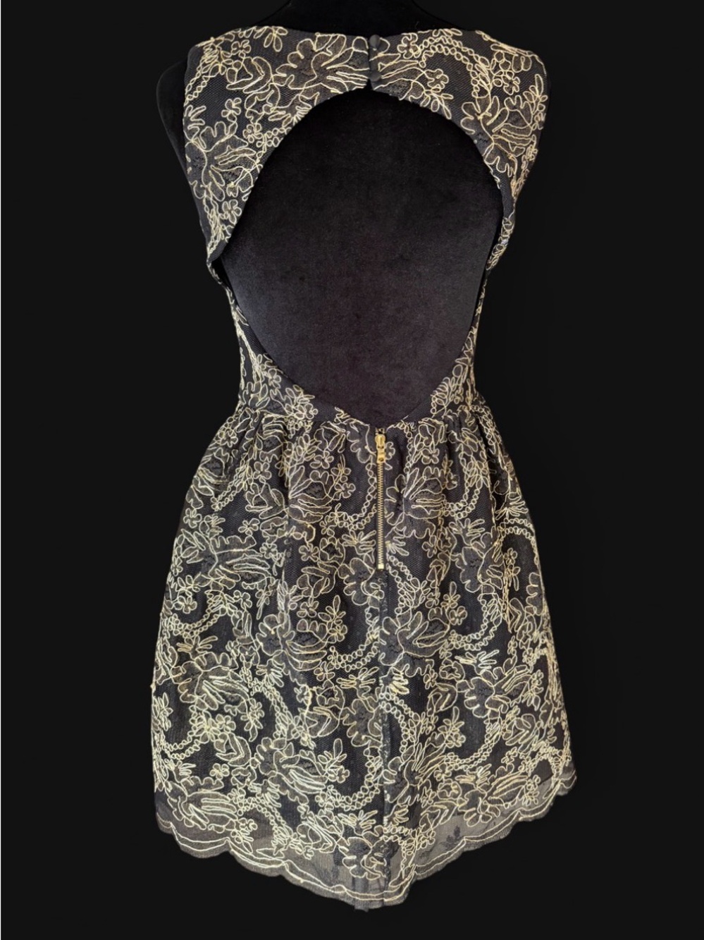 Alice + Olivia Black Gold Embroidered Lace Open Back Fit & Flare Mini Dress - Picture 4 of 7